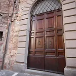 Apartamento Rinidia - Centro Siena