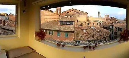 Rinidia Centro سيينا